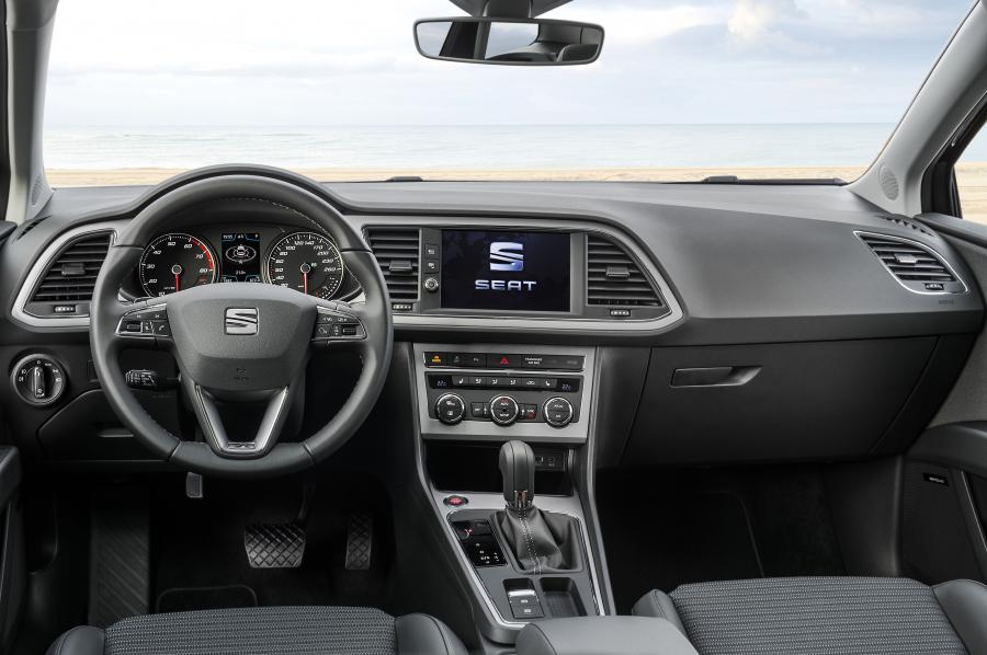 Торпедо Seat Leon 2016 года  (WW) (фото 4 из 14)